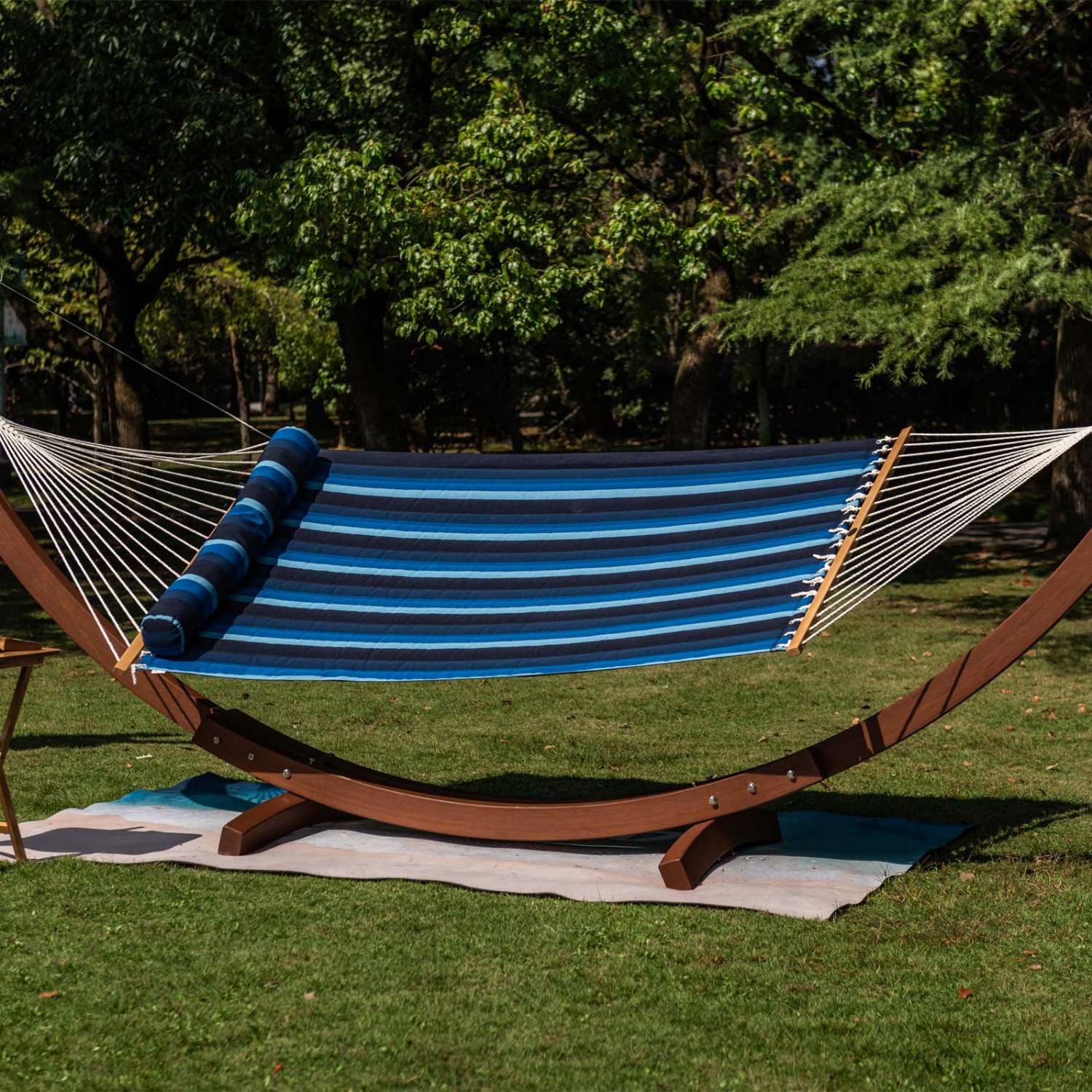 Sunbralla Hammocks with Stands Lazy Daze Hammocks